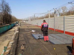 Мастер по ремонту крыши гаража