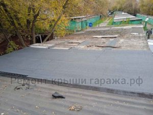 Гидроизоляция шиферного покрытия на крыши гаража